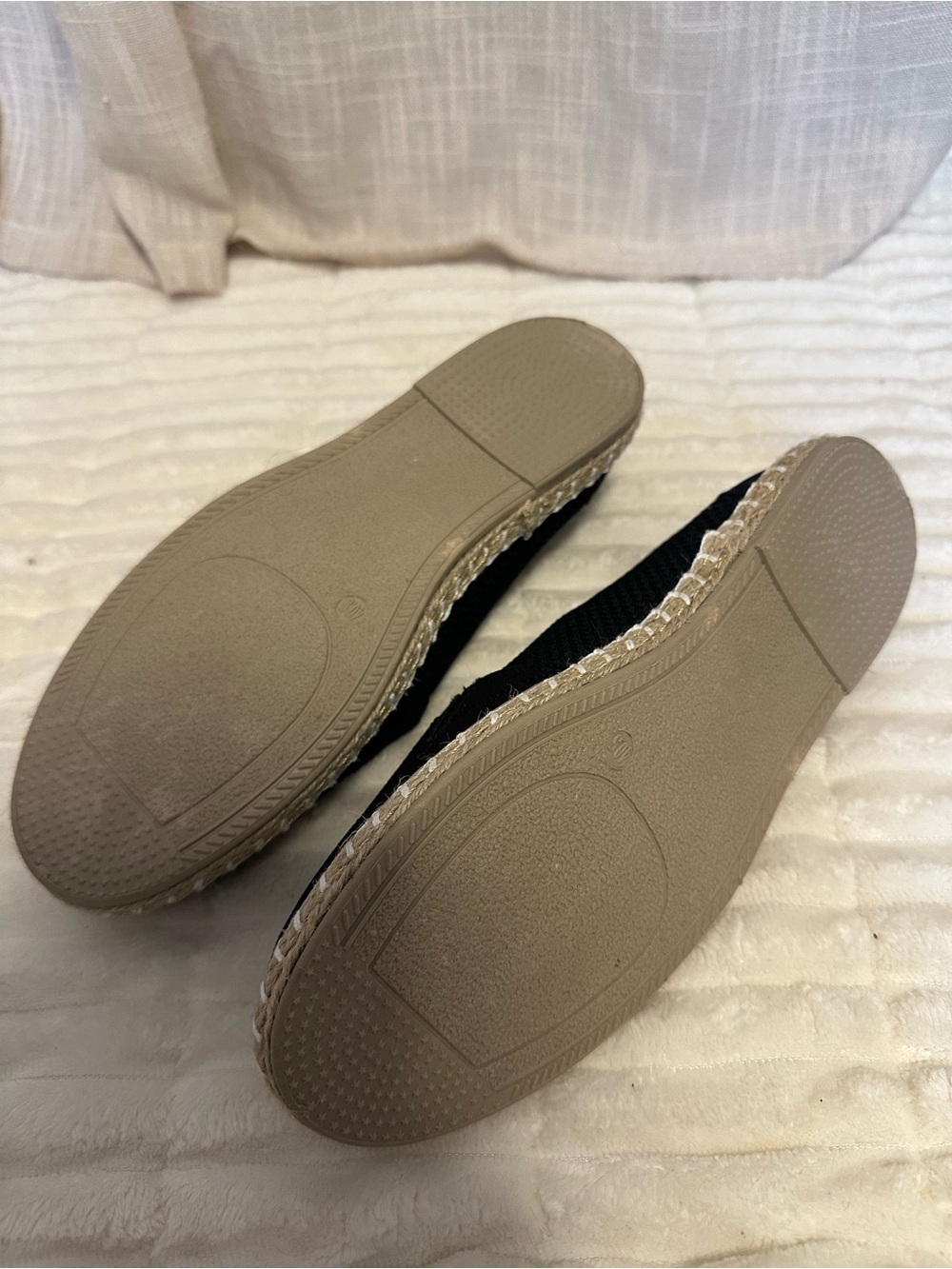 Women’s Black Espadrille Slip-On Shoes - Picture 5 of 6